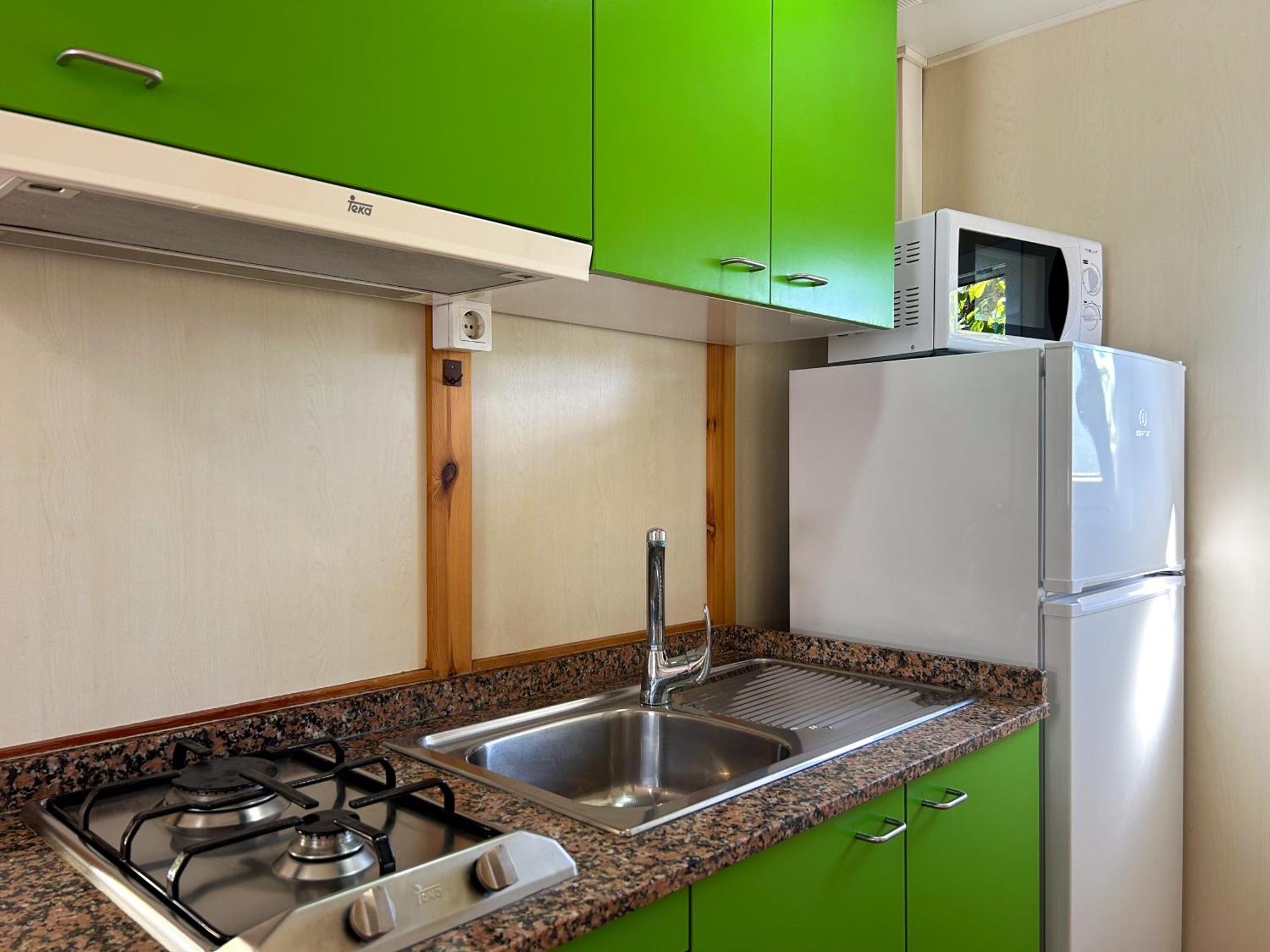 One-Bedroom Bungalow,1659531740:JPEG